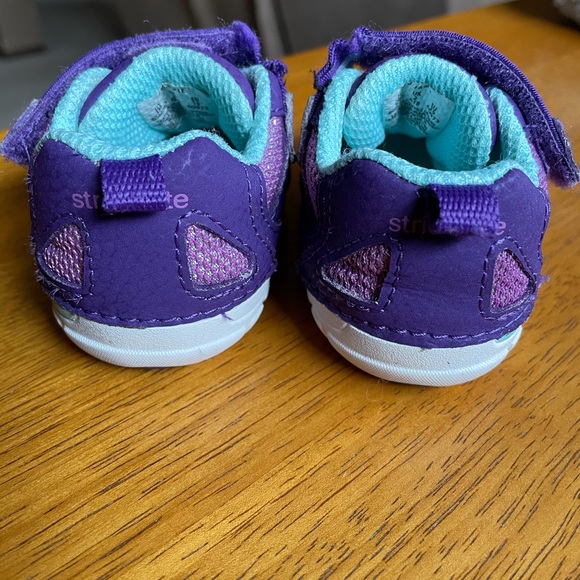 Size 3 toddler Stride Rite soft motion shoes - Picture 3 of 6